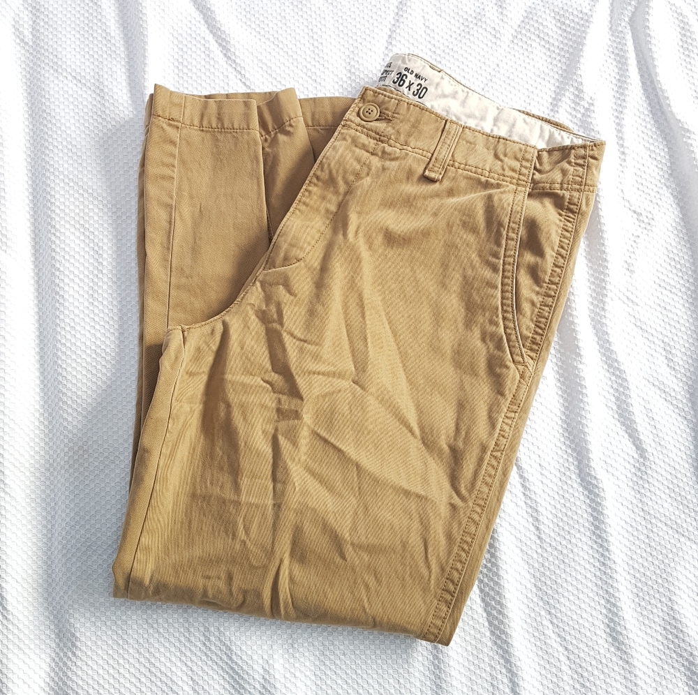 Old Navy Khakis 36x30